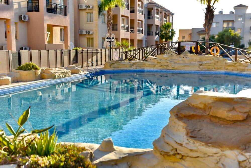 Royal Seacrest F G5 Ground Floor Apartment Paphos Exteriör bild