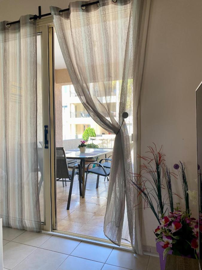 Royal Seacrest F G5 Ground Floor Apartment Paphos Exteriör bild
