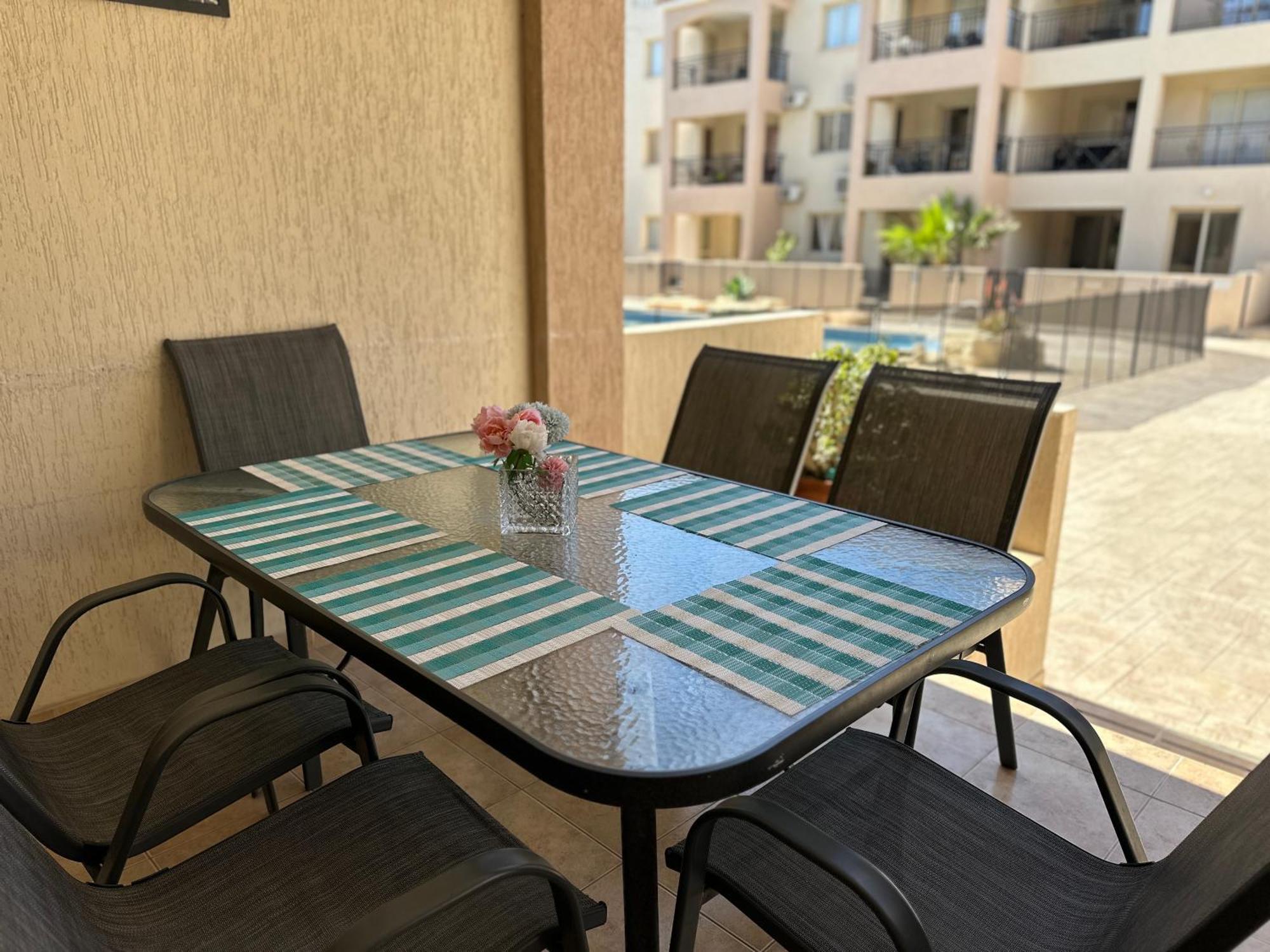Royal Seacrest F G5 Ground Floor Apartment Paphos Exteriör bild